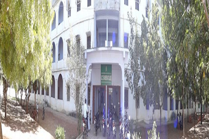 https://cache.careers360.mobi/media/colleges/social-media/media-gallery/4010/2019/1/9/Campus view of KCT Engineering College Gulbarga_Campus-view.JPG
